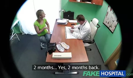 Кожаная Дениз, набитая в школе