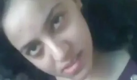 Сладкие дамы любят снимать с большим членом во рту