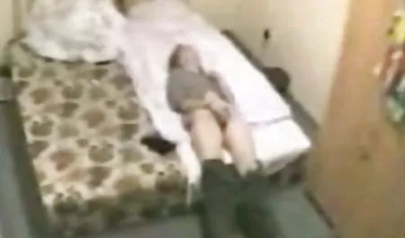 Джулия Де Люсия забирает ее задницу