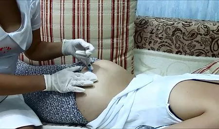 Новичок Валентина превращается в анальную шлюшку