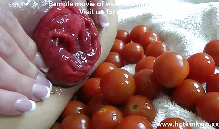 Рогатые шлюхи мочат свои ковры