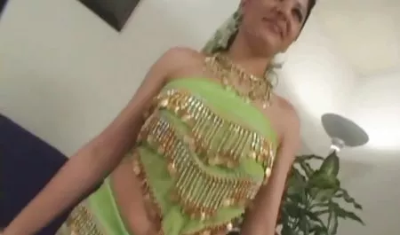 Веселитесь с двумя девушками DD